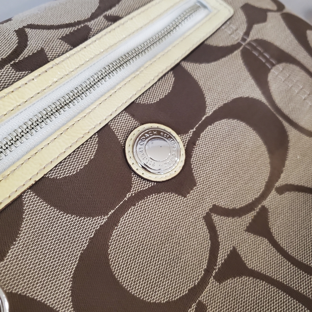 Coach Bag, Coach Signature Canvas Handbag Tan ,brown , yellow. Vintage. - Picture 9 of 16